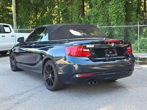 Used 2016 BMW 228i Convertible RWD image 3