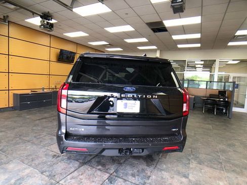 Certified 2025 Ford Expedition Max Active AWD/4WD image 23