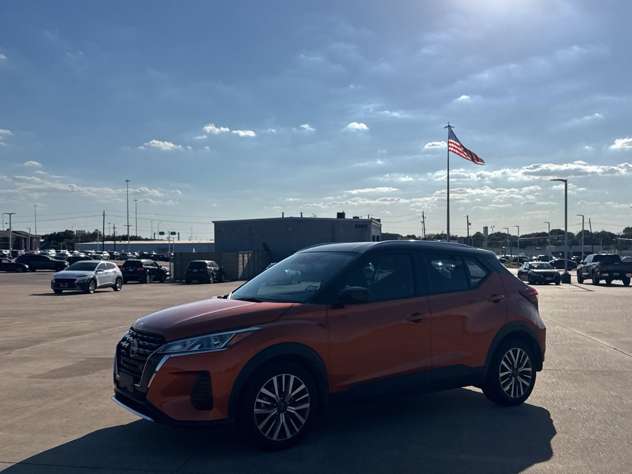 Used 2024 Nissan Kicks SV FWD image 12