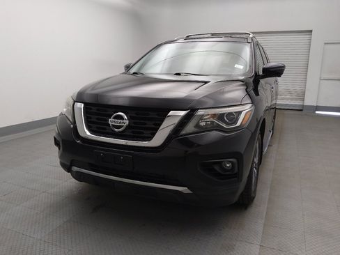 Used 2020 Nissan Pathfinder SL FWD image 15