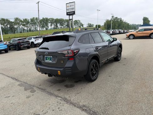 Used 2024 Subaru Outback Wilderness AWD/4WD image 6