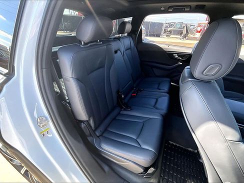 Used 2024 Audi Q7 3.0T Prestige image 20