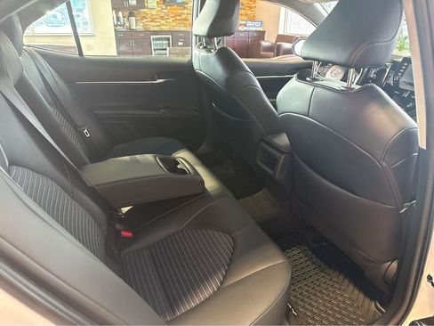 Used 2024 Toyota Camry SE FWD image 30