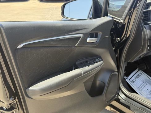 Used 2016 Honda Fit EX image 10