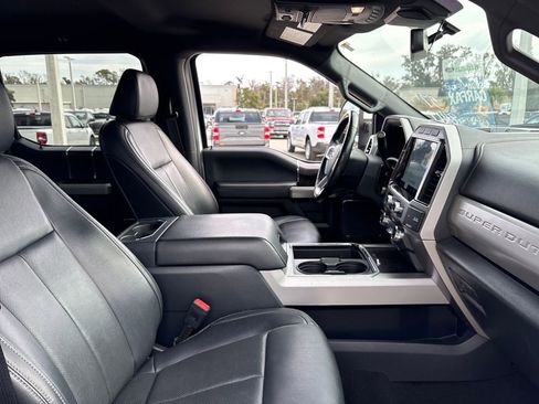 Used 2022 Ford F250 Lariat w/ Lariat Ultimate Package image 28
