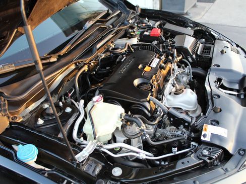 Used 2020 Honda Civic Sport image 33