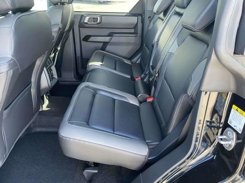 New 2025 Ford Bronco Outer Banks image 5