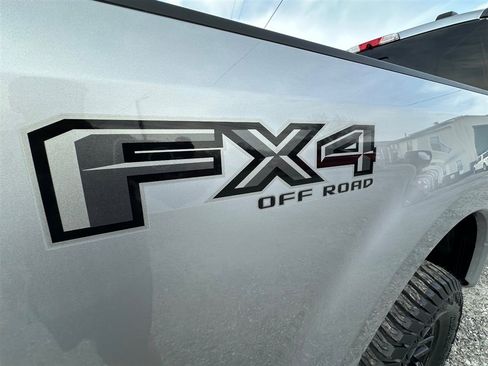 Used 2022 Ford F250 Lariat w/ Lariat Ultimate Package image 18