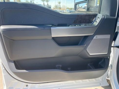 New 2026 Ford F250 Lariat w/ Lariat Ultimate Package image 18