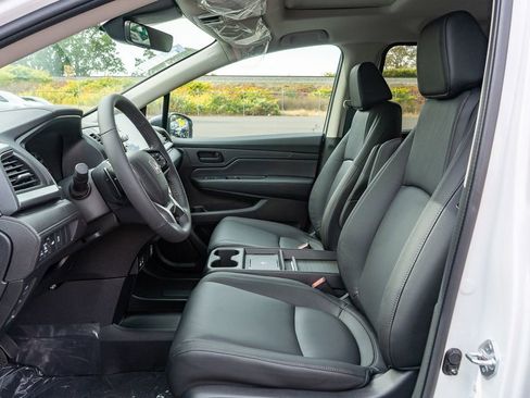 New 2026 Honda Odyssey EX-L image 24