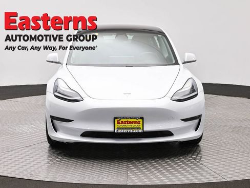 Used 2018 Tesla Model 3 Long Range AWD/4WD image 2