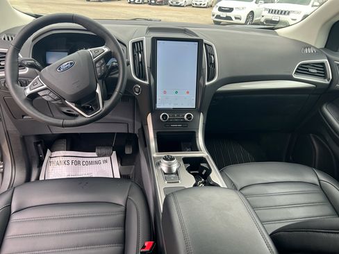Used 2024 Ford Edge SEL w/ Convenience Package AWD/4WD image 9
