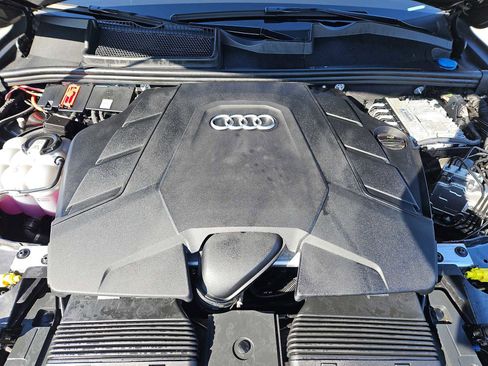 Certified 2023 Audi Q7 3.0T Premium w/ Convenience Package AWD/4WD image 37
