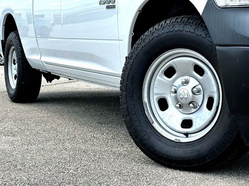 Used 2021 RAM 1500 Tradesman RWD image 2