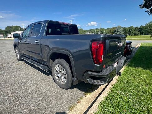 Used 2021 GMC Sierra 1500 Denali w/ Technology Package AWD/4WD image 9