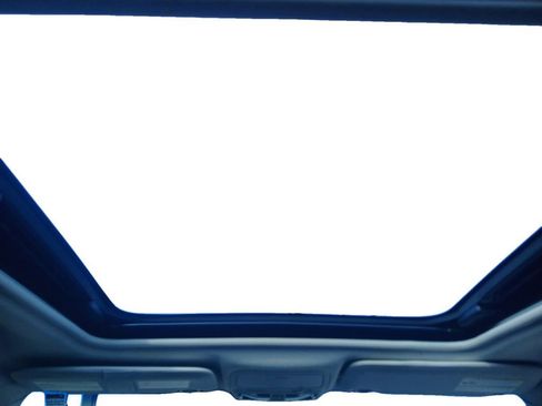 Used 2010 Subaru Forester 2.5X Premium image 11