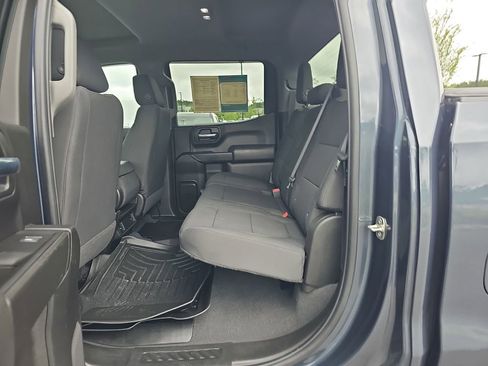 Used 2022 Chevrolet Silverado 1500 Custom AWD/4WD image 19