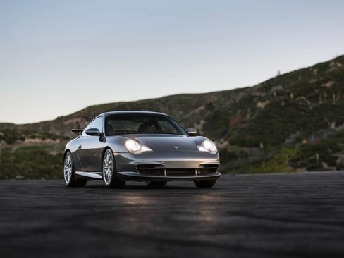 Used 2004 Porsche 911 GT3 image 16