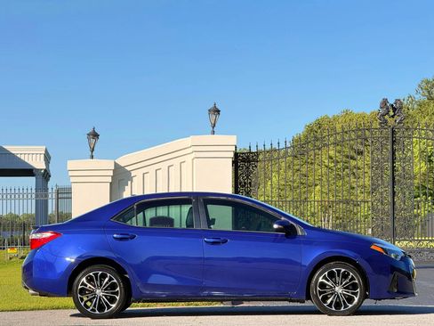 Used 2016 Toyota Corolla S w/ Driver Convenience Package FWD image 6