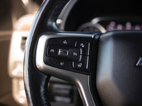 Used 2021 Chevrolet Tahoe Z71 w/ Z71 Off-Road Package image 6