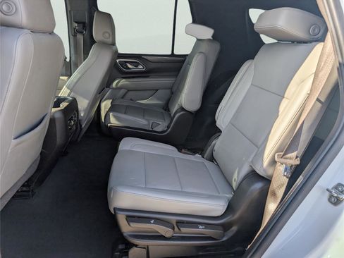 Used 2021 Chevrolet Tahoe LT image 32