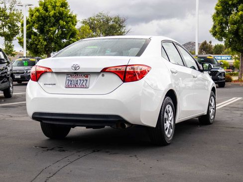 Used 2017 Toyota Corolla L w/ Carpet Mat Package (TMS) image 6