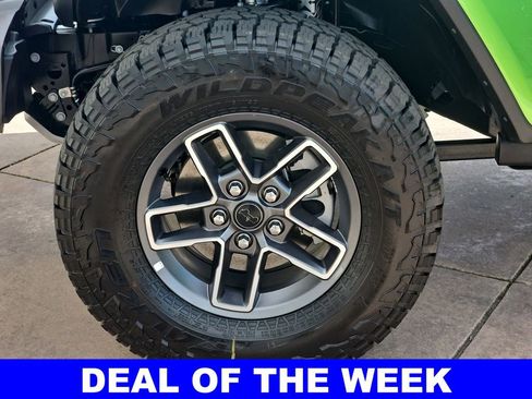 New 2025 Jeep Gladiator Mojave w/ Convenience Group image 35