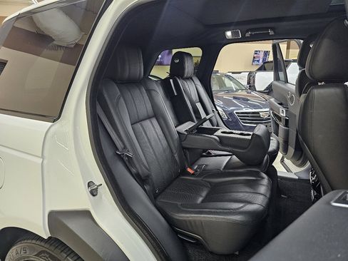Used 2014 Land Rover Range Rover Supercharged image 23