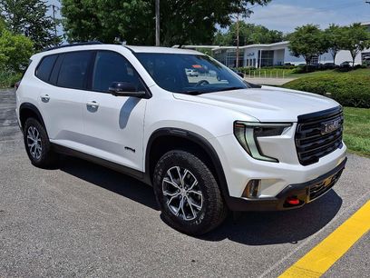 Used 2025 GMC Acadia AT4 w/ Luxury Package