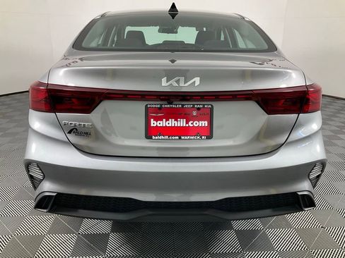 Used 2023 Kia Forte LXS image 5