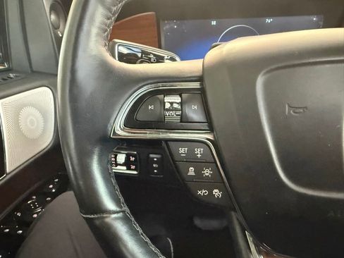 Used 2023 Lincoln Navigator Reserve AWD/4WD image 40