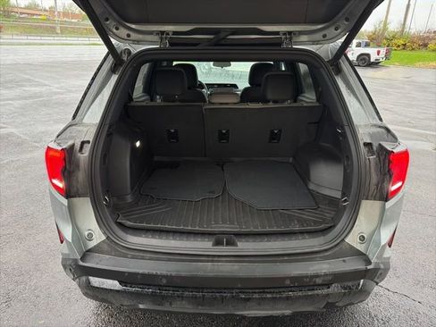 Used 2025 GMC Terrain Elevation w/ Elevation Premium Package AWD/4WD image 17