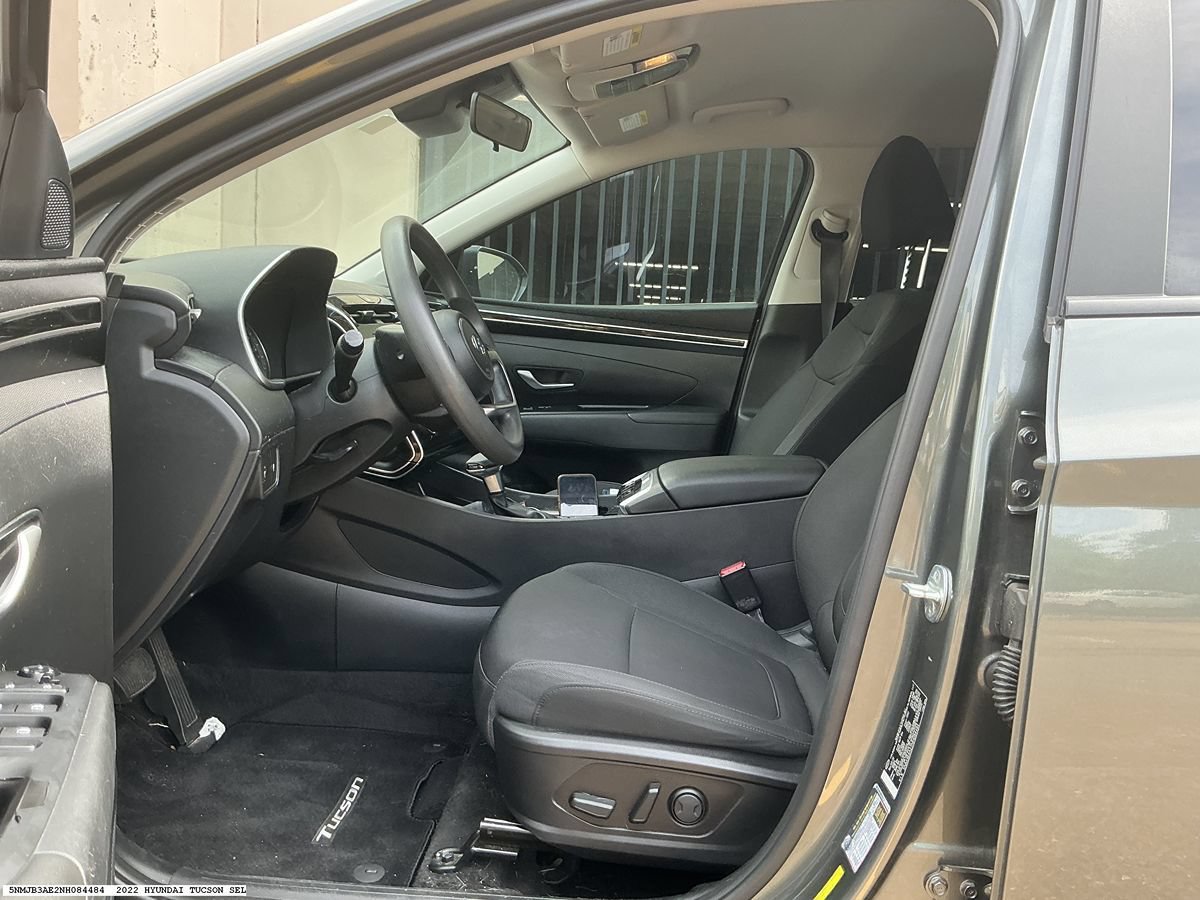 Used 2022 Hyundai Tucson SEL w/ Cargo Package FWD image 8