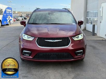 Used 2021 Chrysler Pacifica Touring-L
