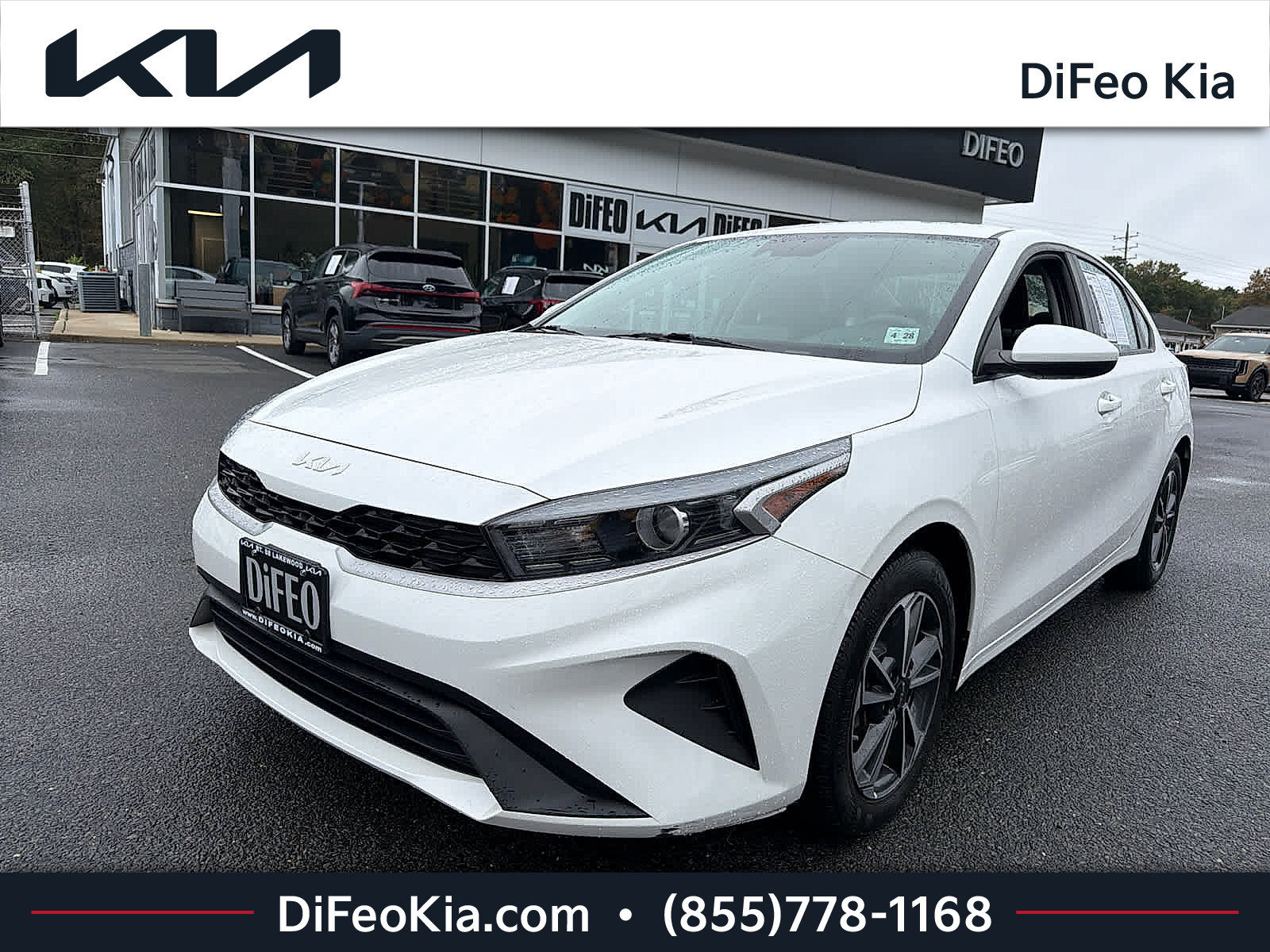 Certified 2023 Kia Forte LXS FWD image 1