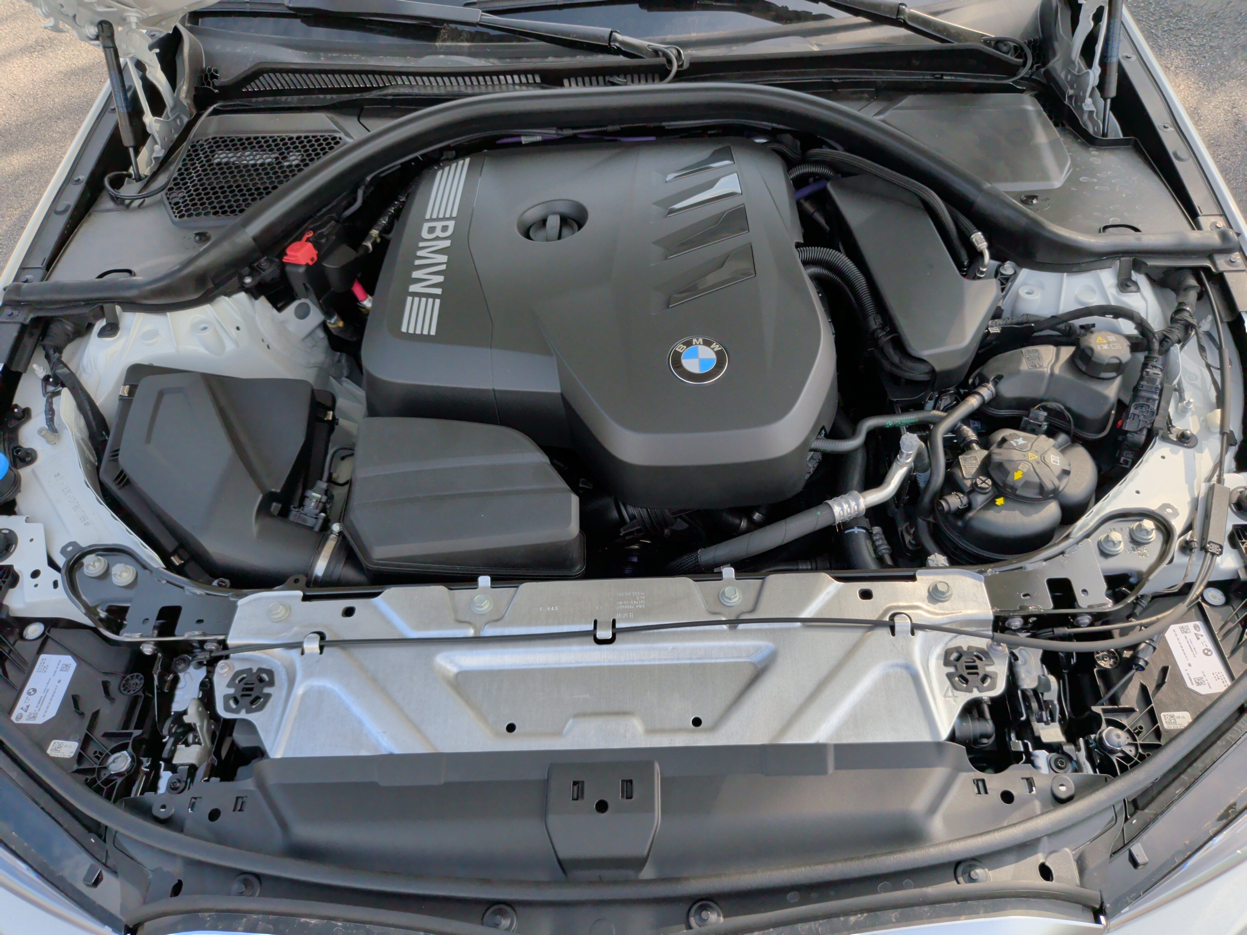 Certified 2026 BMW 330i Sedan w/ Convenience Package RWD image 43