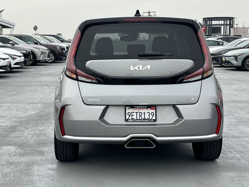 Certified 2023 Kia Soul GT-Line image 5