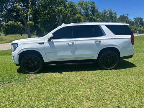 Used 2023 GMC Yukon Denali w/ Max Trailering Package AWD/4WD image 8
