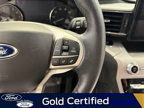 Certified 2024 Ford Explorer XLT w/ Equipment Group 202A RWD image 12