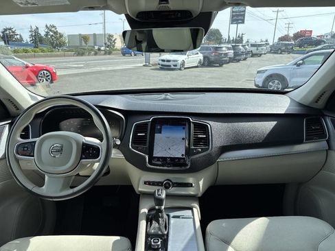 Used 2016 Volvo XC90 T5 Momentum AWD/4WD image 23