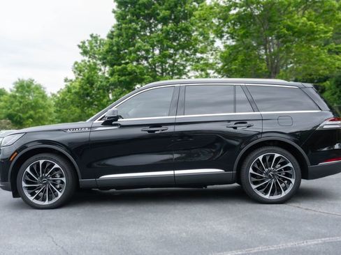Used 2025 Lincoln Aviator Reserve w/ Equipment Group 201A AWD/4WD image 7