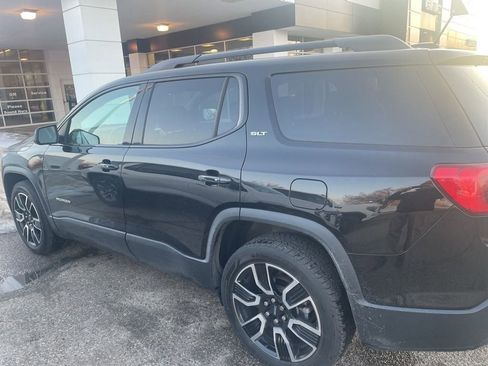 Used 2019 GMC Acadia SLT w/ Black Edition image 6