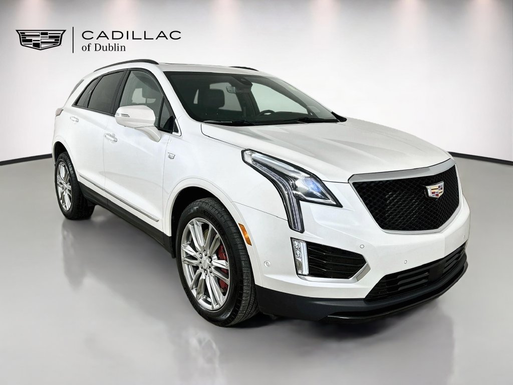 Used 2023 Cadillac XT5 Sportv w/ Technology Package AWD/4WD image 3