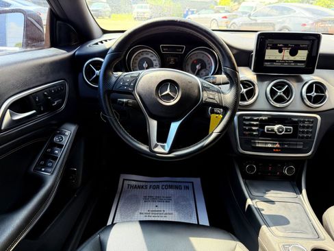 Used 2014 Mercedes-Benz CLA 250 image 23