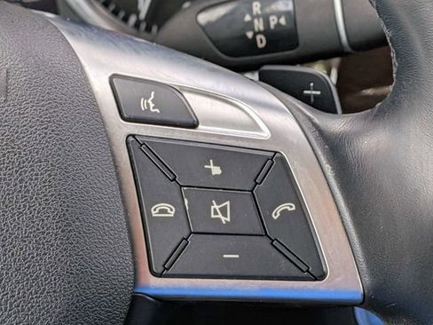 Used 2015 Mercedes-Benz GL 450 4MATIC image 29