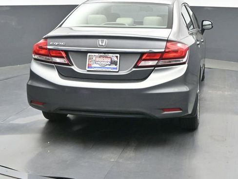 Used 2013 Honda Civic LX image 5