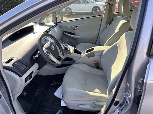 Used 2013 Toyota Prius Two image 10