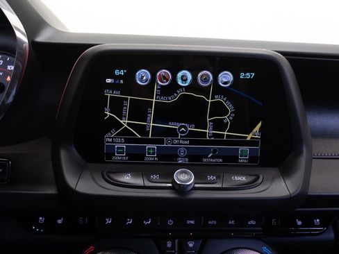 Used 2018 Chevrolet Camaro SS RWD image 31