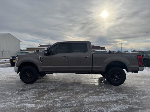 Used 2022 Ford F350 King Ranch w/ Tremor Off-Road Package image 4