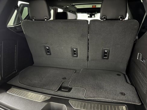 Used 2023 Chevrolet Tahoe RST w/ Luxury Package image 75